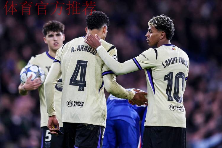 坑惨巴萨?3500万铁卫2年半4次染红!3次致队惨败 球迷怒斥:快滚 坑惨巴萨?3500万铁卫2年半4次染红!3次致队惨败 球迷怒斥:快滚